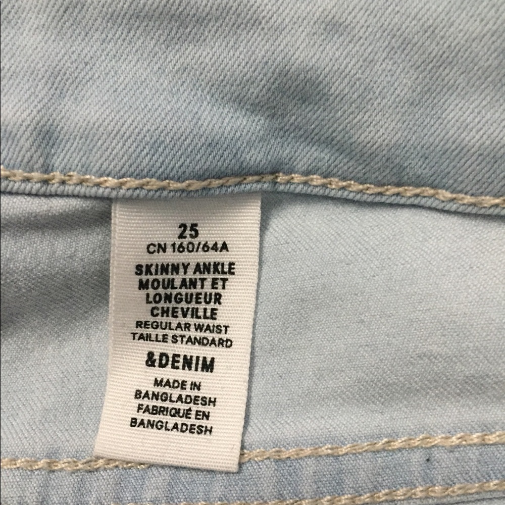 Skinny jeans. - Picture 3 of 3
